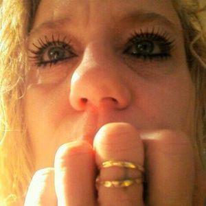 Meet your Posher, Cat